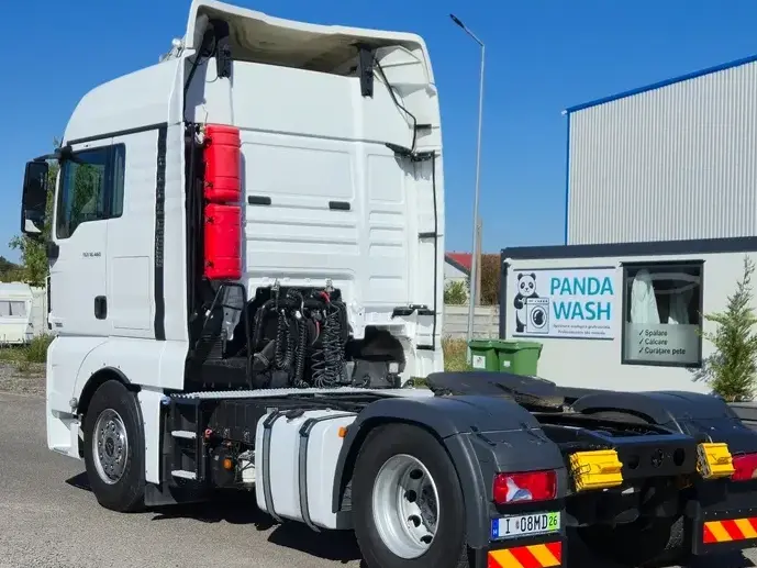 MAN TGX