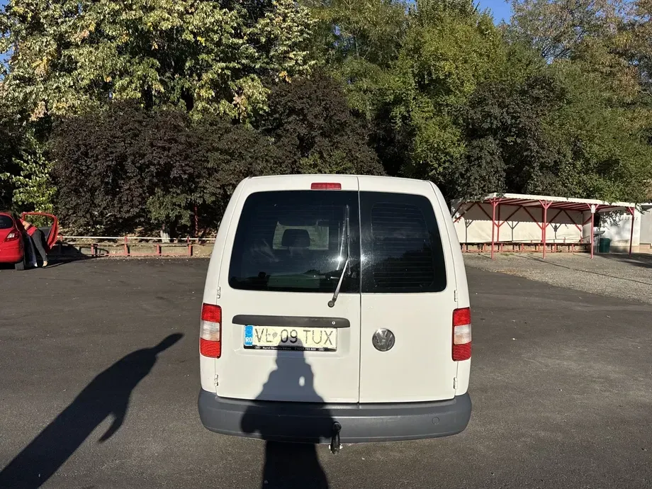 Volkswagen caddy maxi — imagine 7