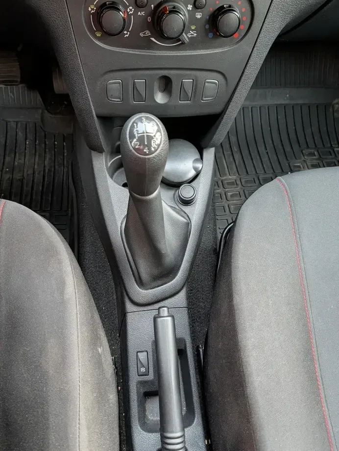 Dacia Logan II — imagine 7