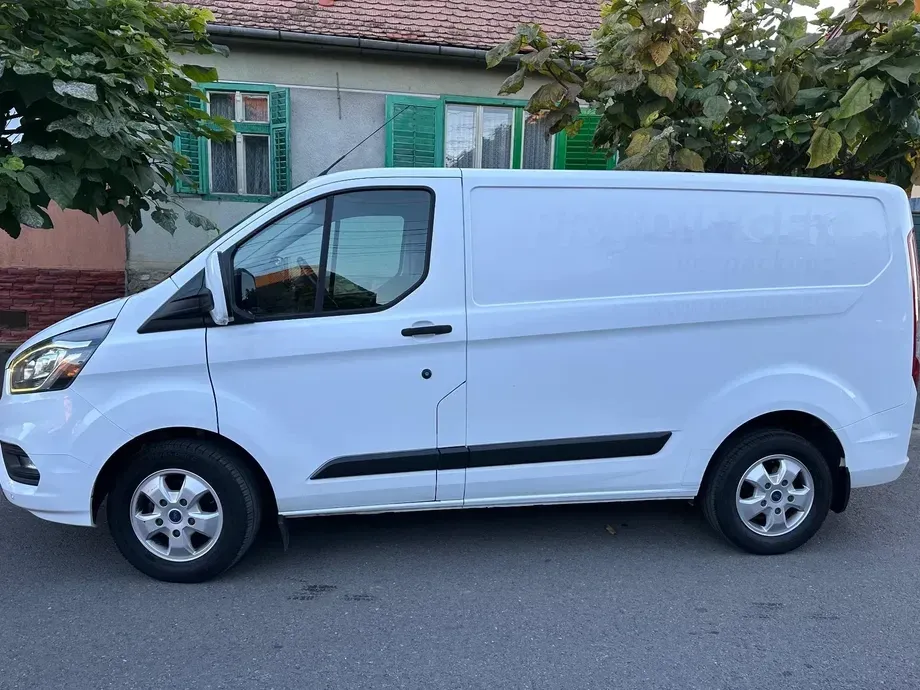 Ford Transit Custom — imagine 10