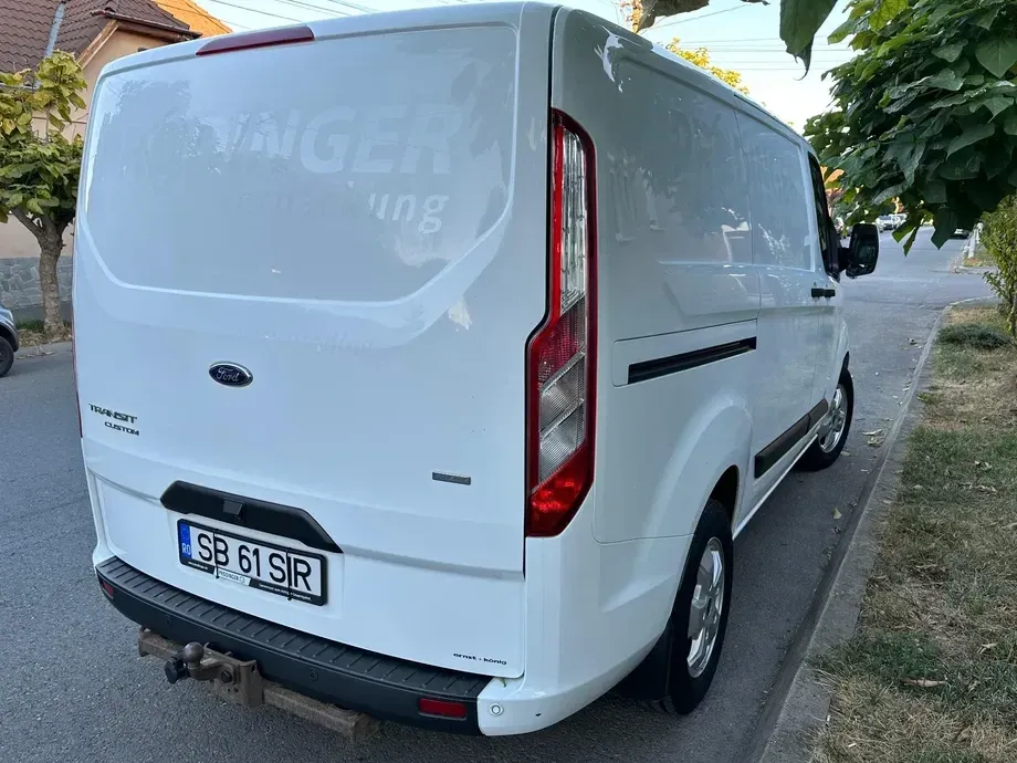 Ford Transit Custom — imagine 9