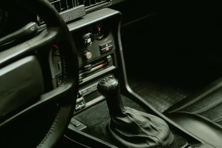 Porsche 924 — imagine 4