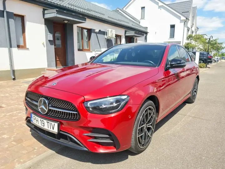 Mercedes-Benz E W213 300 Aut.