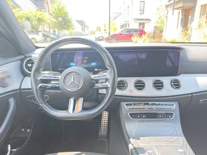 Mercedes-Benz E W213 300 Aut.