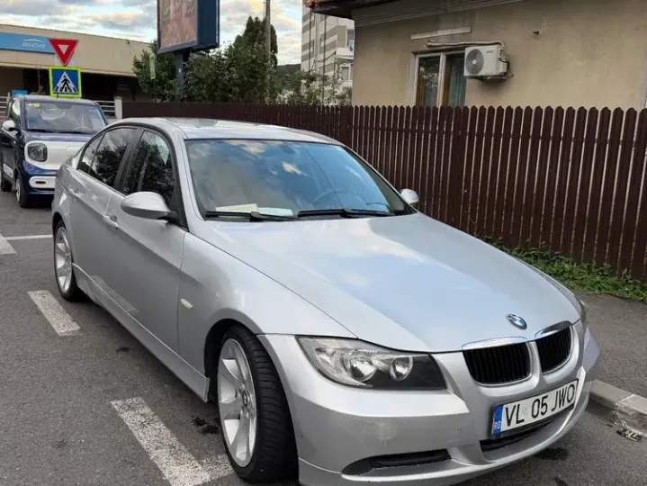 BMW Seria 3 E90/E91/E92/E93 [2005 - 2013] 320d