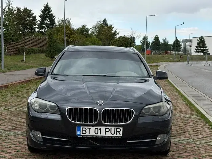 BMW Seria 5 F10/F11/F07 520d