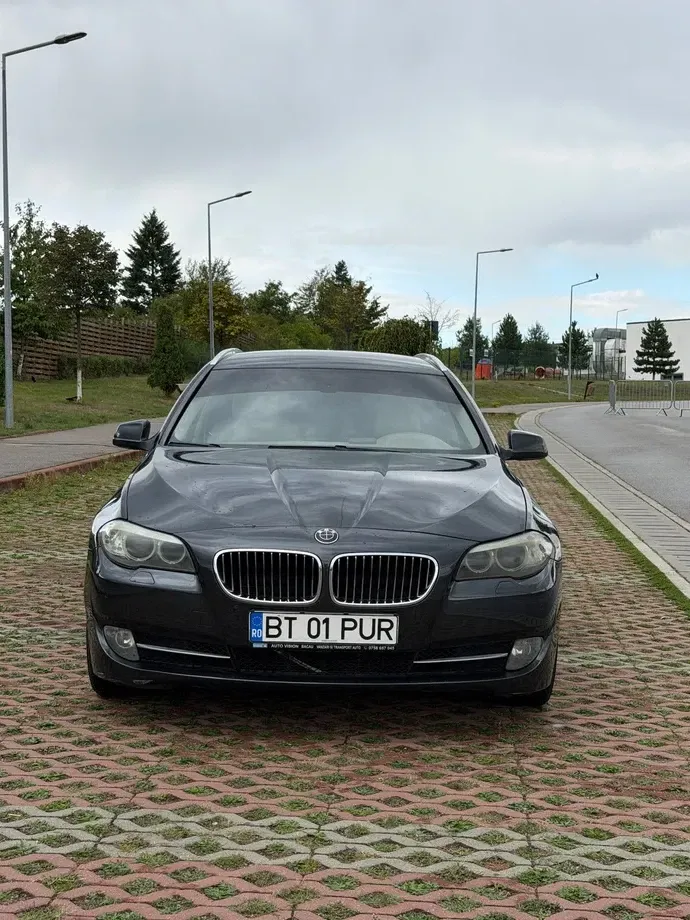 BMW Seria 5 F10/F11/F07 520d — imagine 2