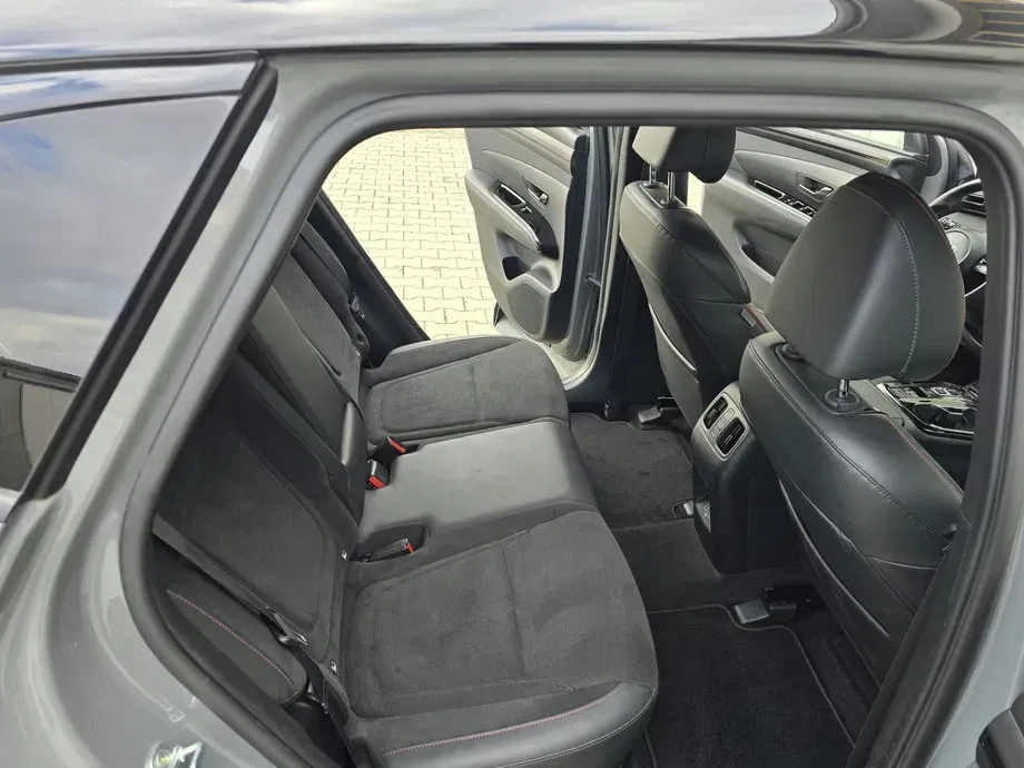 Hyundai Tucson IV 1.6 T-GDi 4WD N Line — imagine 6