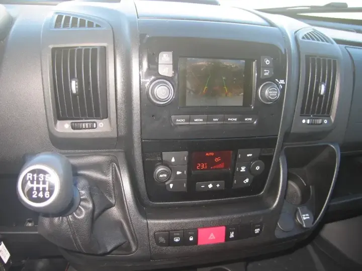 Peugeot BOXER DUBA XL, RAFTURI SORTIMO . CLIMATRONIC .