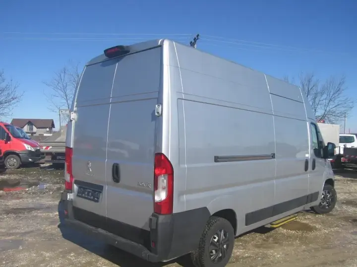 Peugeot BOXER DUBA XL, RAFTURI SORTIMO . CLIMATRONIC .