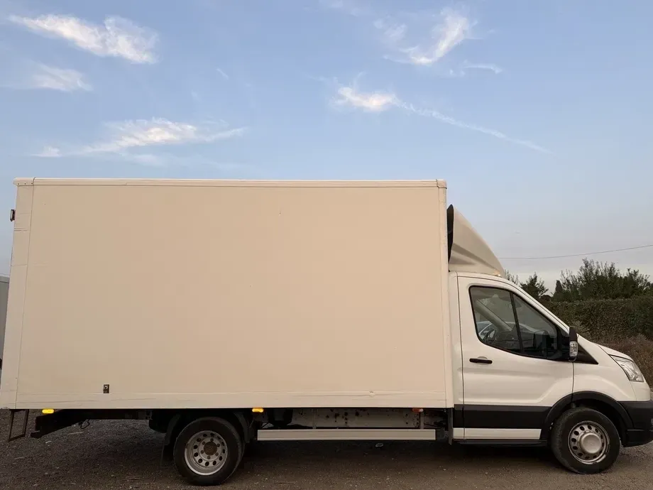 Ford Transit — imagine 10