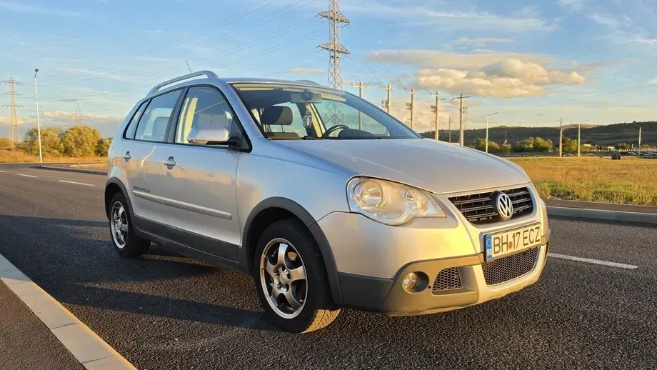 Volkswagen Polo IV Cross 1.4 TDI — imagine 2