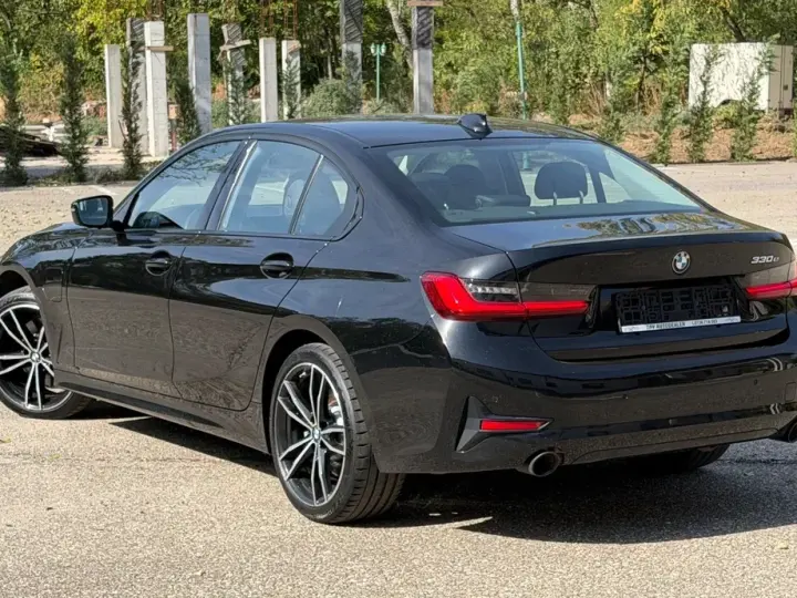 BMW Seria 3 G20/G21 330e Aut. Sport Line