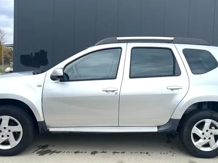 Dacia Duster I