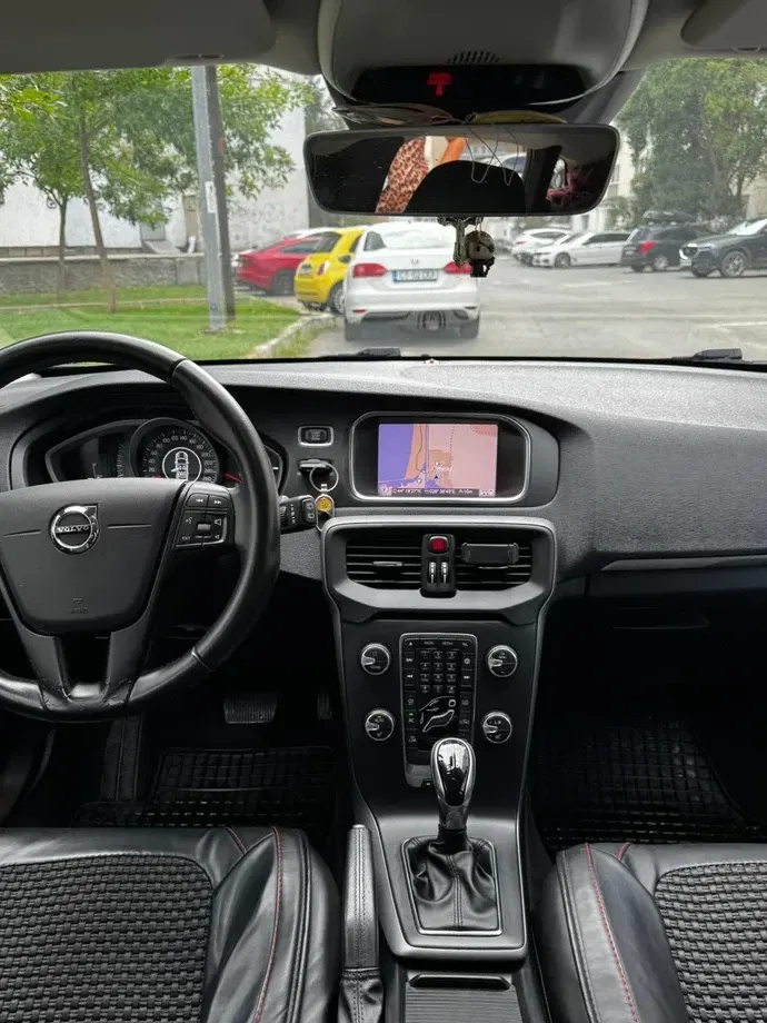Volvo V40 II — imagine 4