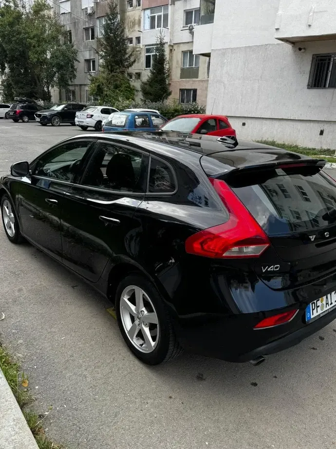 Volvo V40 II — imagine 7
