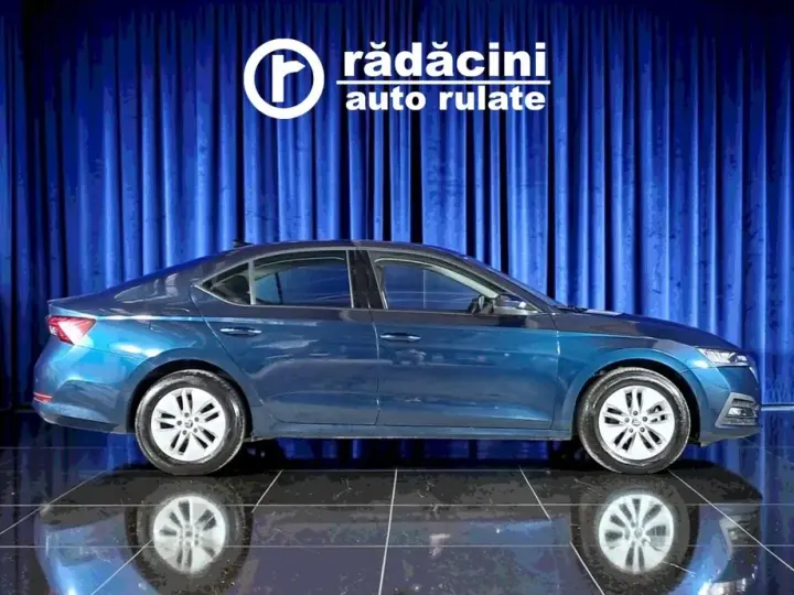 Škoda Octavia IV