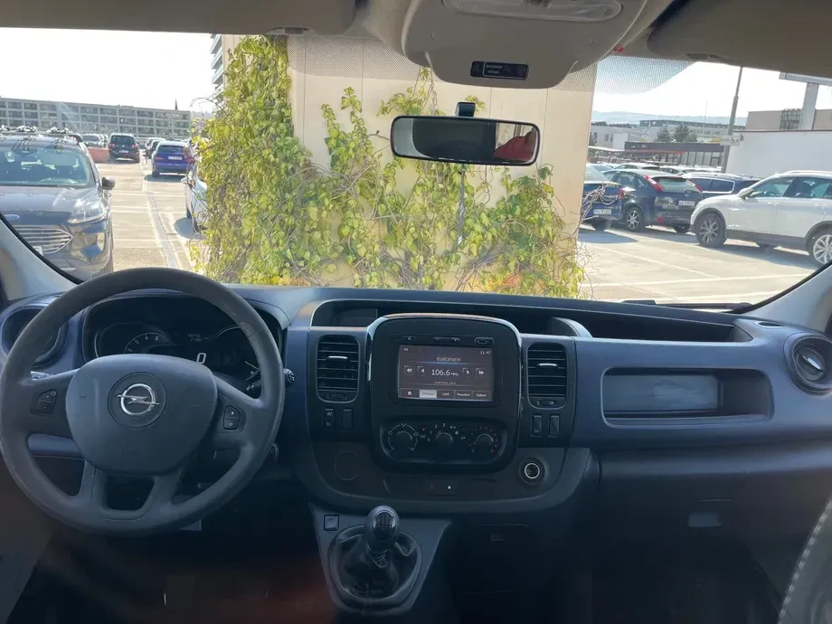 Opel VIVARO — imagine 10