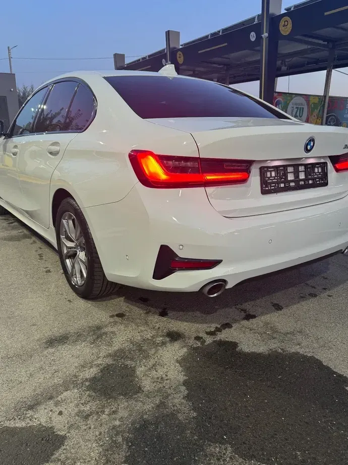 BMW Seria 3 320e Aut. Sport Line — imagine 7