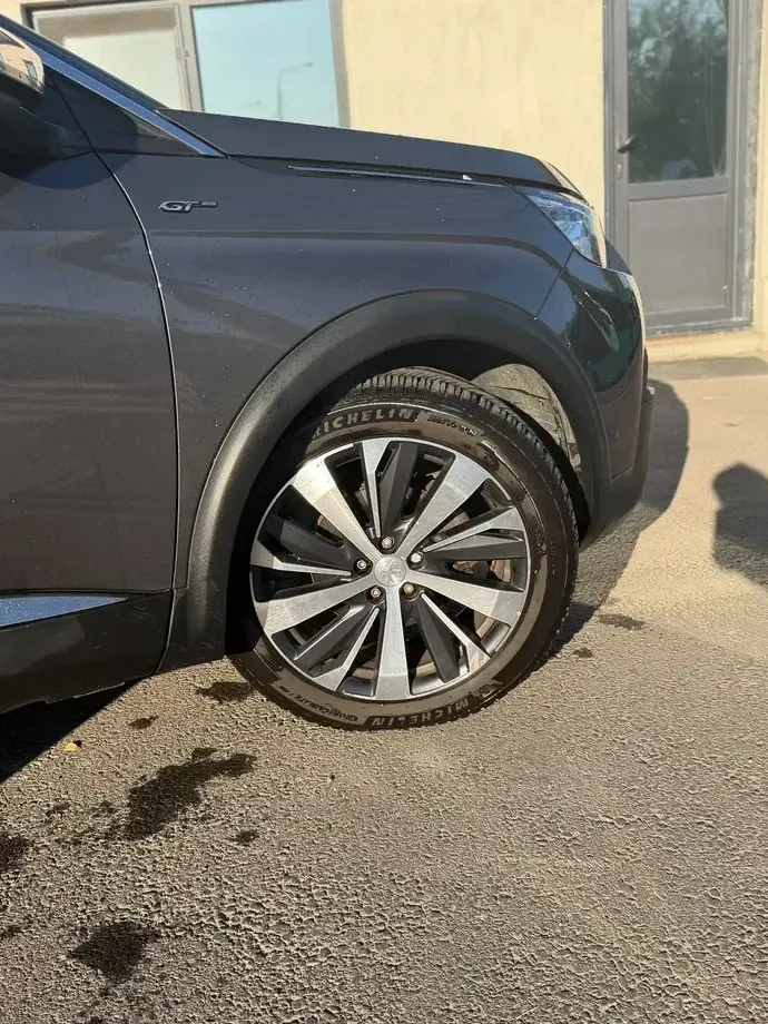 Peugeot 3008 II 2.0 BlueHDI S&S EAT8 GT — imagine 5
