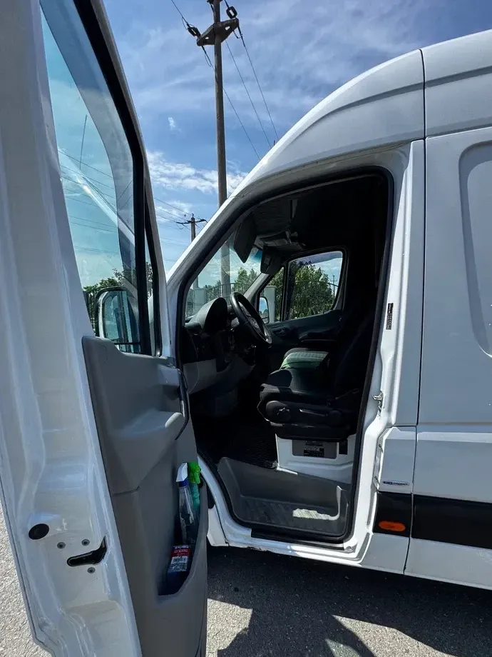 Mercedes-Benz Sprinter — imagine 8