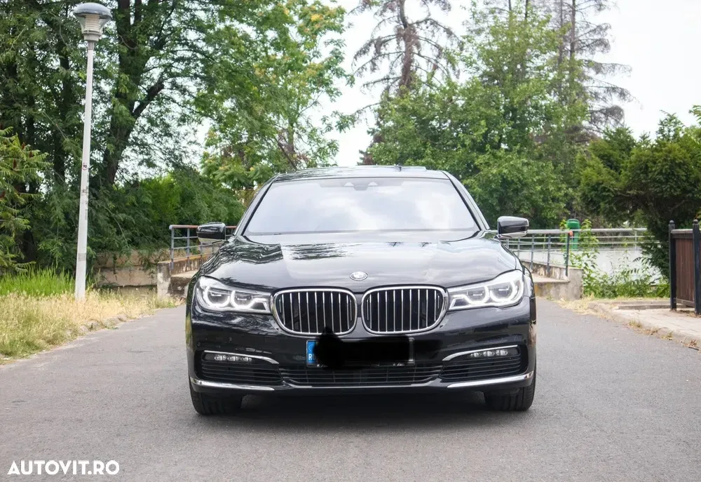BMW Seria 7 G11/G12 [2015 - 2022] 750d xDrive — imagine 3