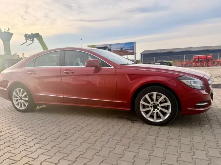 Mercedes-Benz CLS C218