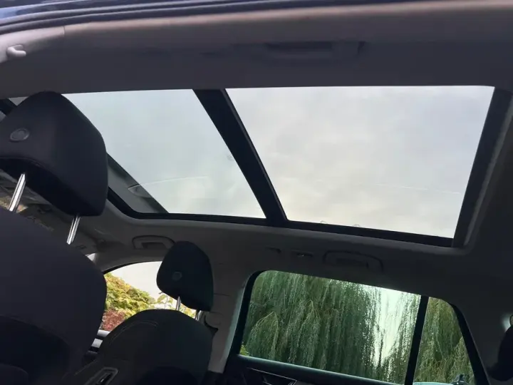 Škoda Superb 2.0 TDI DSG Style