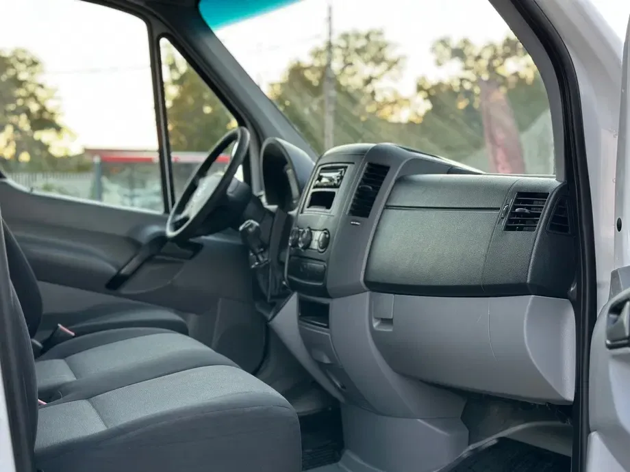 Volkswagen Crafter frigoric — imagine 9