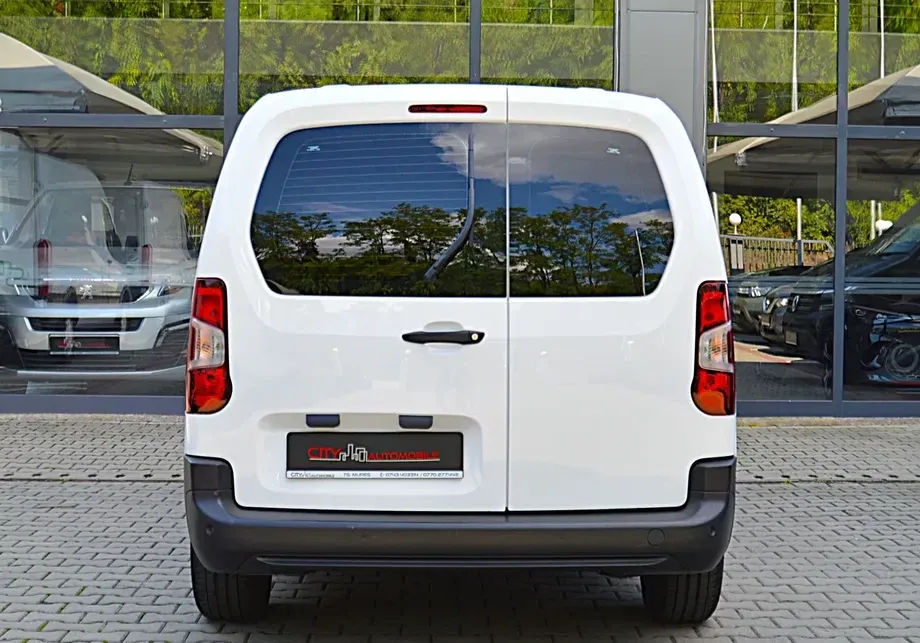Peugeot E-Partner 50KW — imagine 7