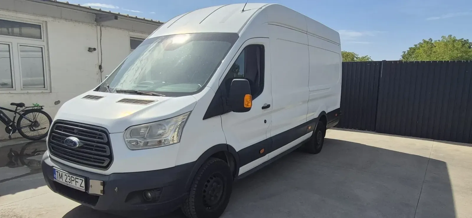 Ford Transit — imagine 7