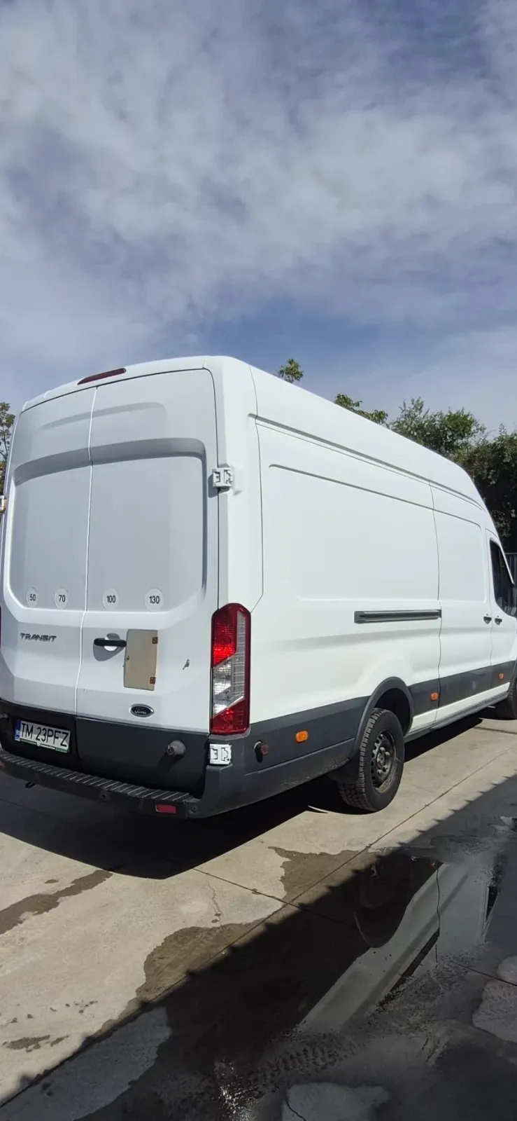 Ford Transit — imagine 9