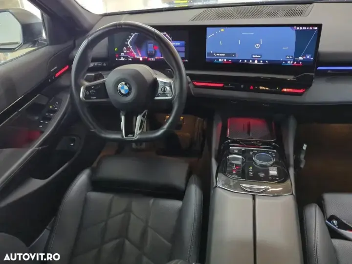 BMW Seria 5 520i AT MHEV