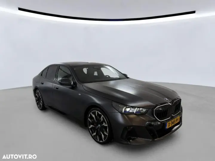 BMW Seria 5 520i AT MHEV