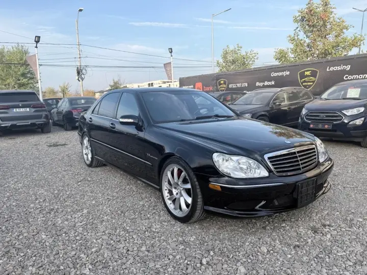 Mercedes-Benz S W220
