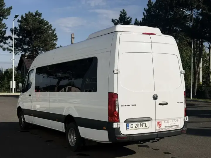 Mercedes-Benz Sprinter 517