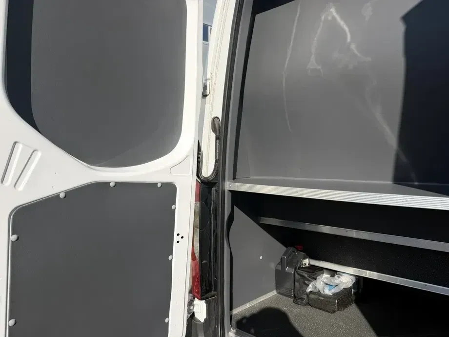 Mercedes-Benz Sprinter 517 — imagine 10