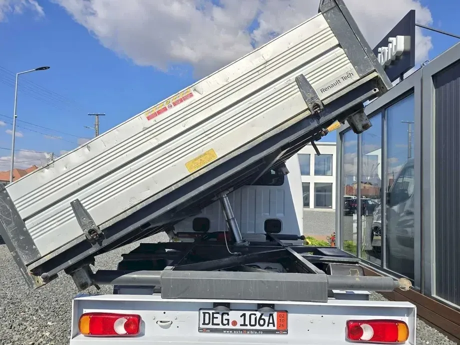 Renault Master 6 loc. bena Scattolini basculabila 3 parti, 33700 km, 2019. — imagine 9