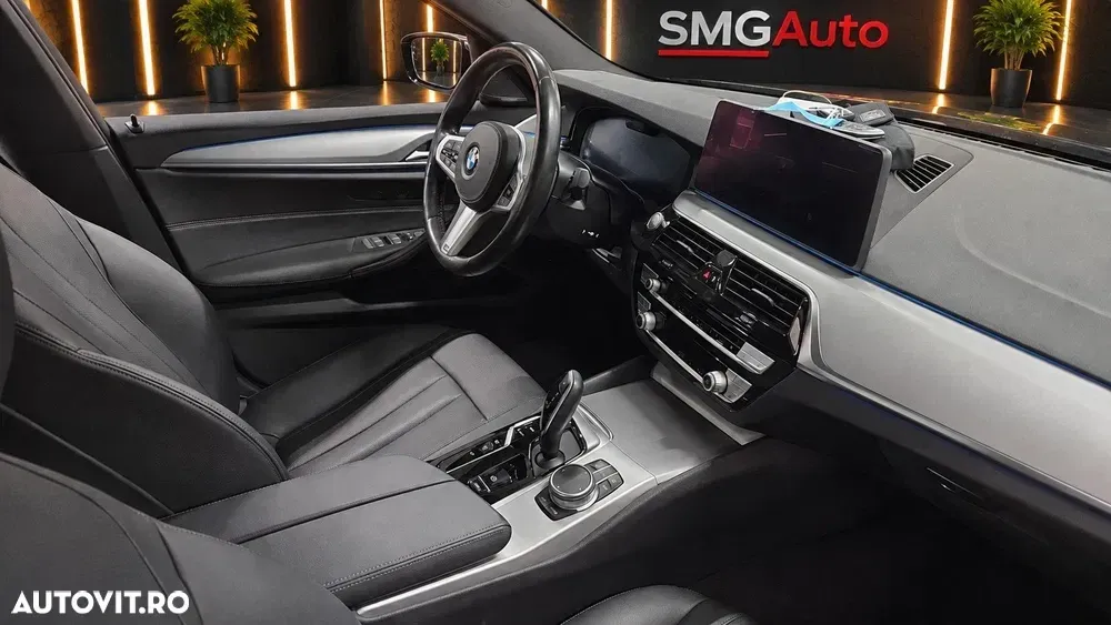 BMW Seria 5 G30/G31 [2017 - Prezent] 530e Aut. Luxury Line — imagine 3
