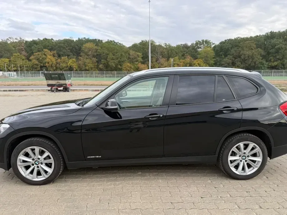 BMW X1 F48 xDrive18d Aut. — imagine 2