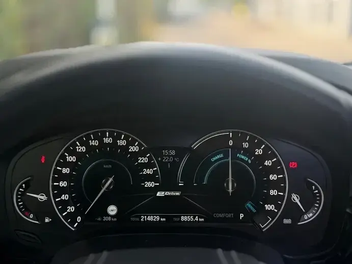 BMW Seria 5 530i AT