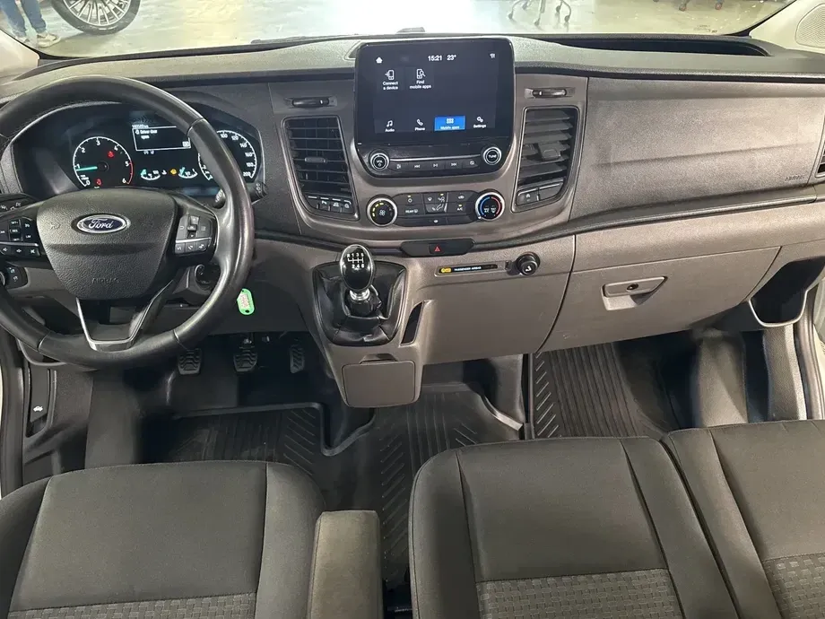 Ford Tourneo — imagine 9