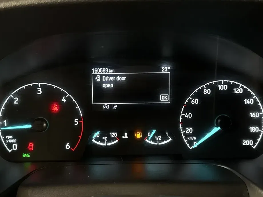 Ford Tourneo — imagine 10