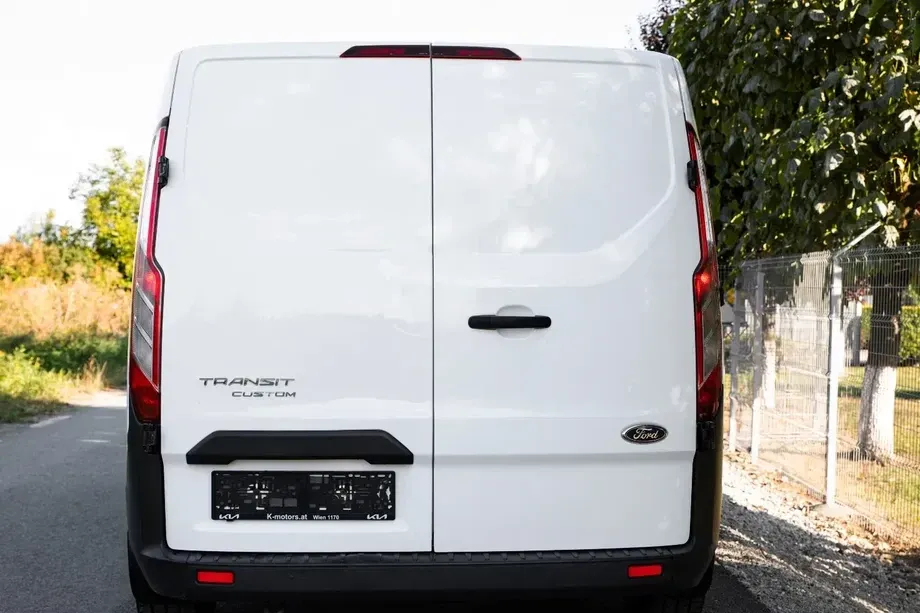 Ford Transit Custom — imagine 4