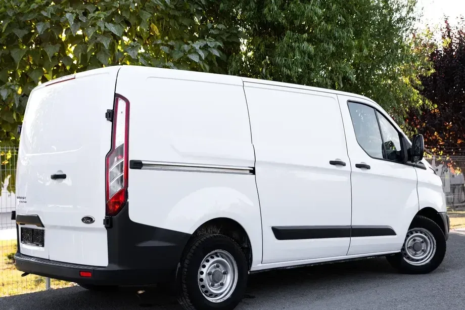 Ford Transit Custom — imagine 7