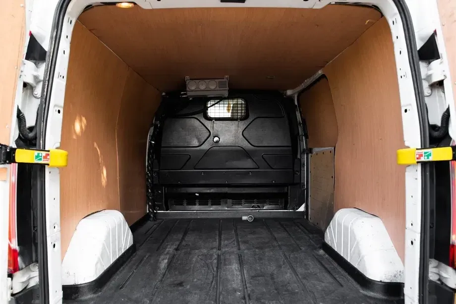 Ford Transit Custom — imagine 5