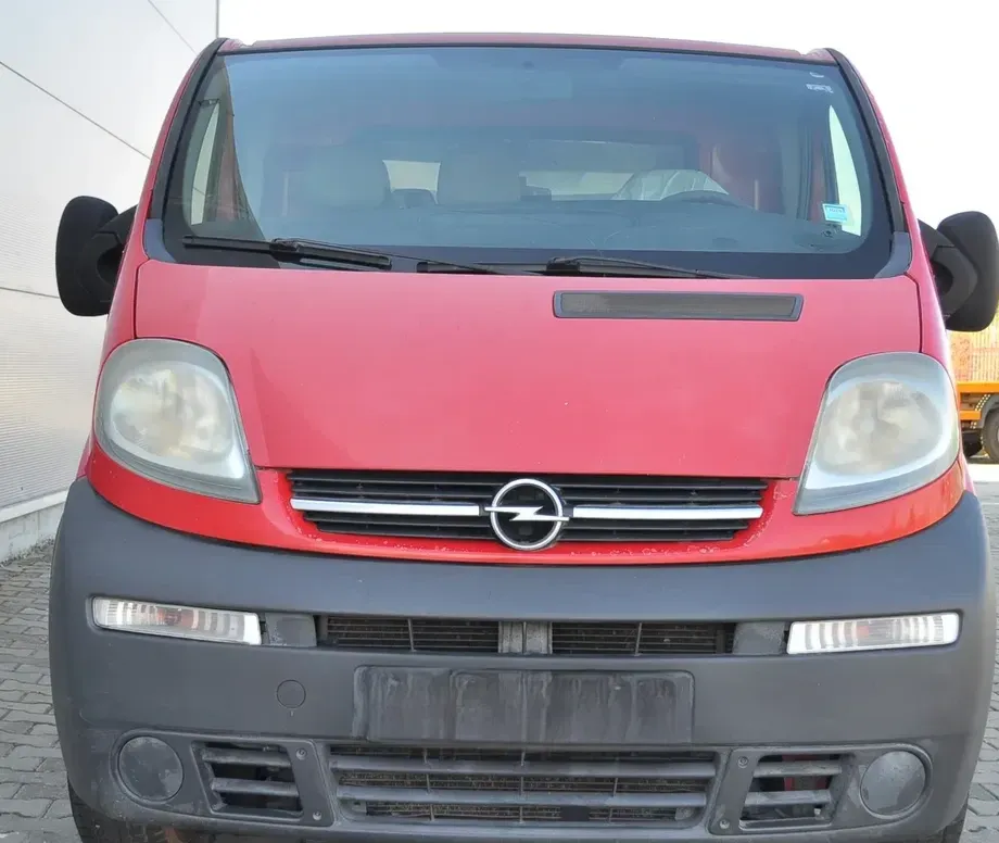 Opel Vivaro 2.5 CDTI L2H1 — imagine 6