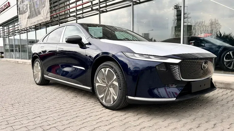 Mazda 6e EV Takumi Plus — imagine 2