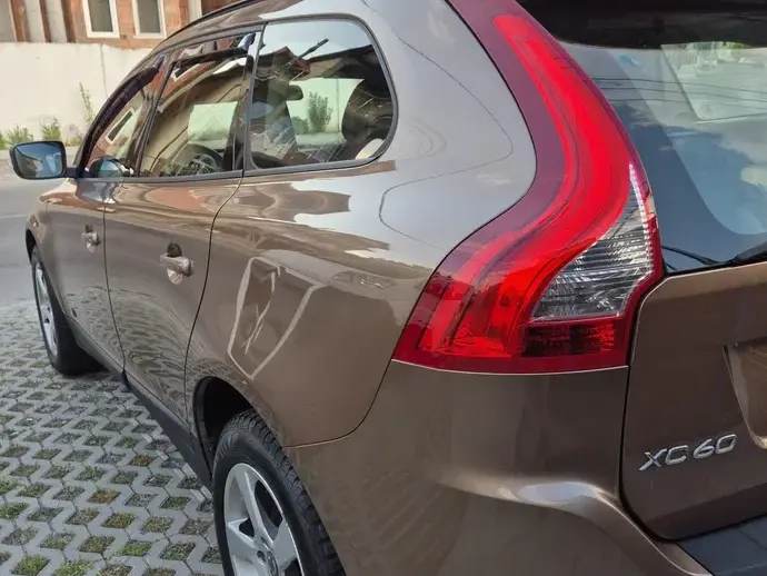 Volvo XC 60 I D4 Momentum