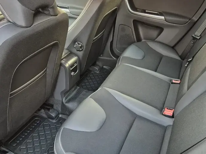 Volvo XC 60 I D4 Momentum
